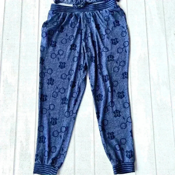 Womens Harry Potter Pajamas Set Size Medium - Picture 2 of 8